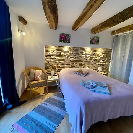 Holiday home L'ancienne Forge - La Bouriote *